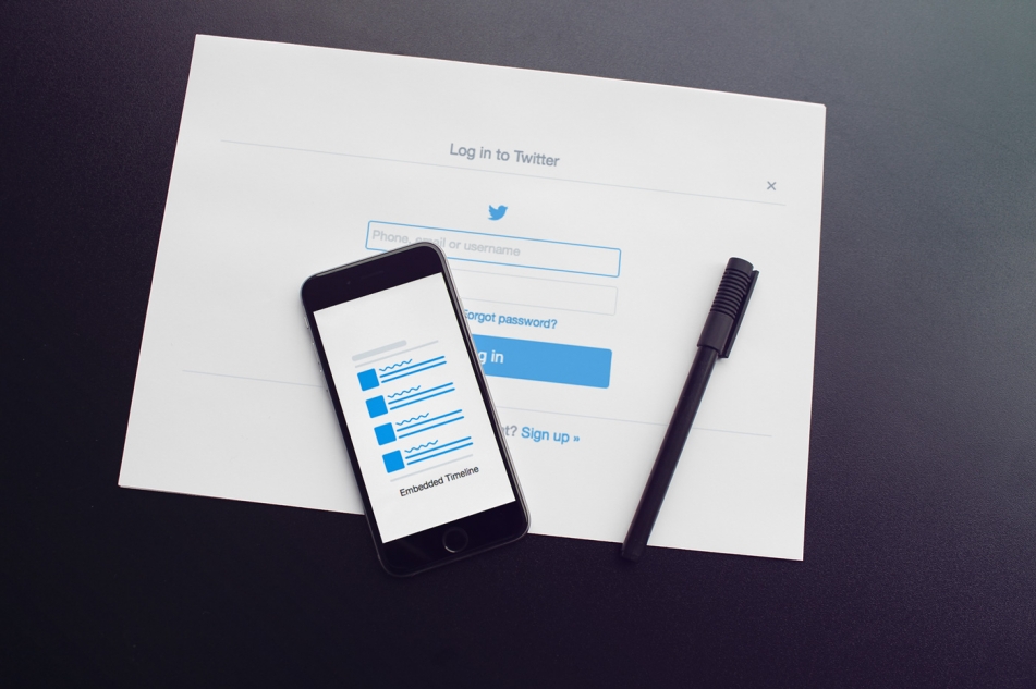 Styling your Website's Twitter Feed